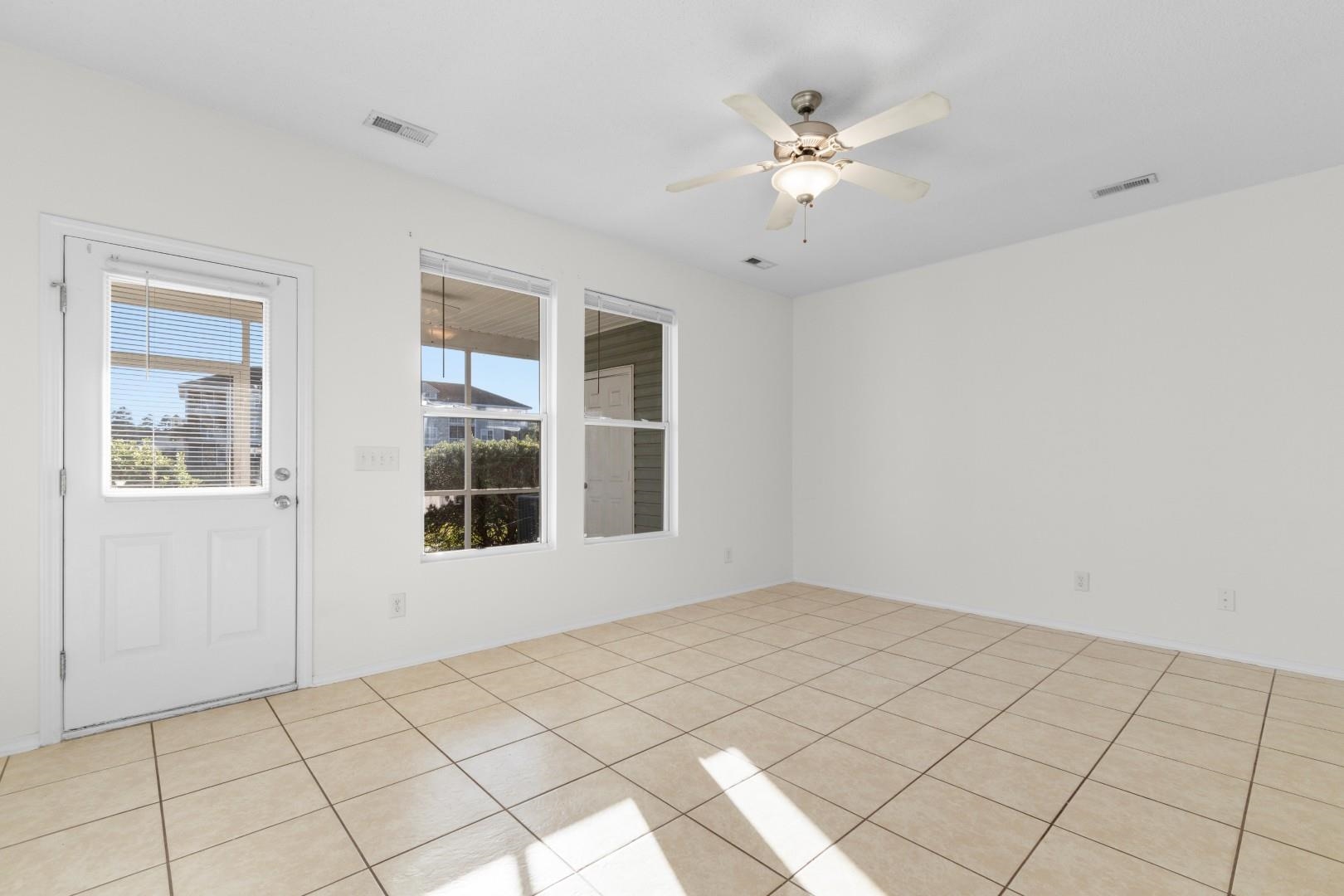 308 Kiskadee Loop Property Photo 12