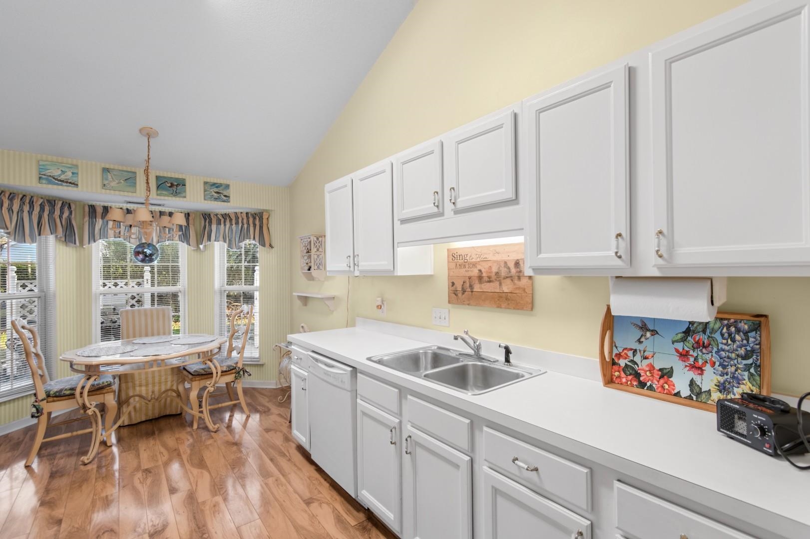 1503 Hallborough Dr. Property Photo 8