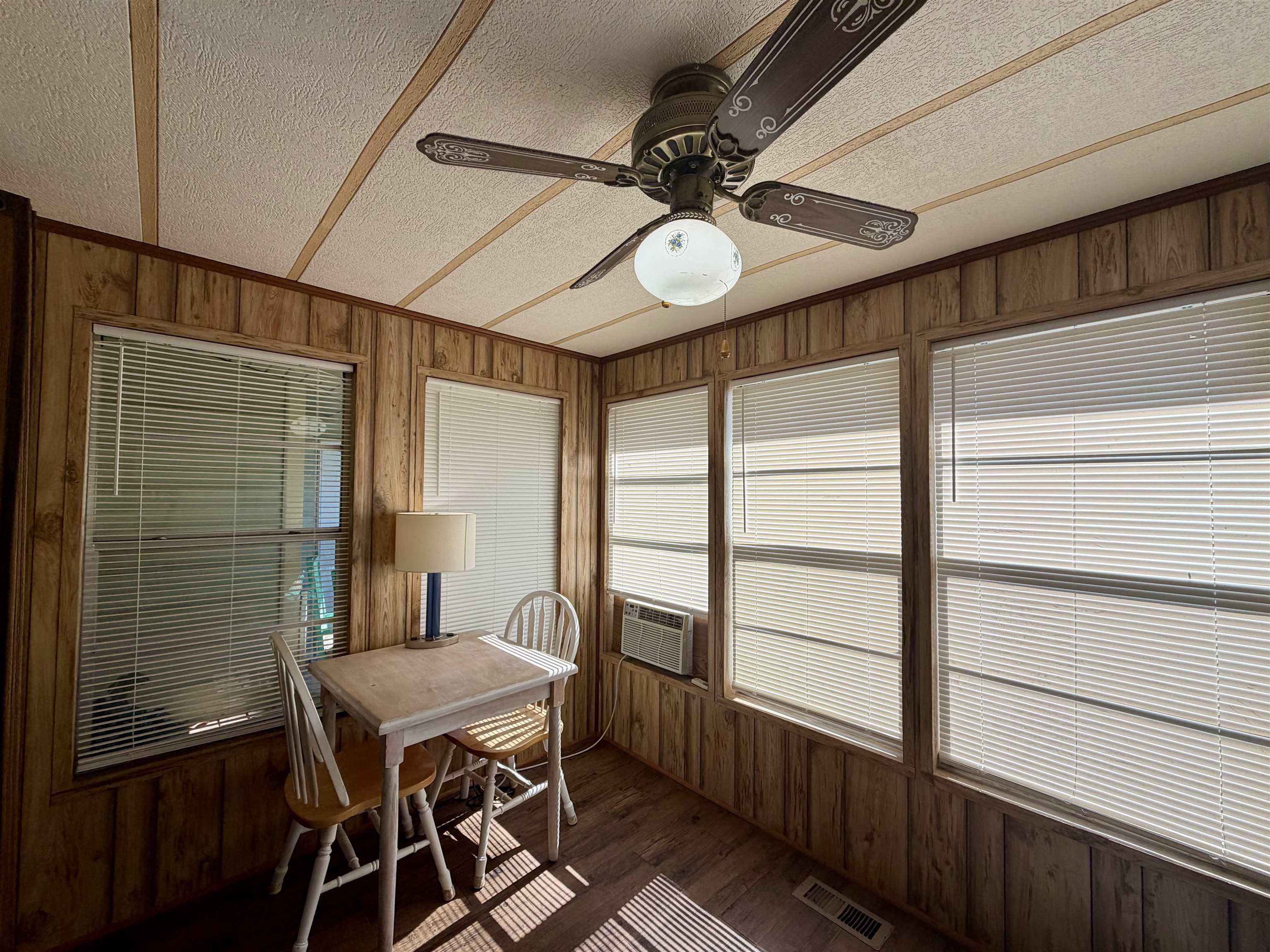 2026 Jacana Dr. Property Photo 12
