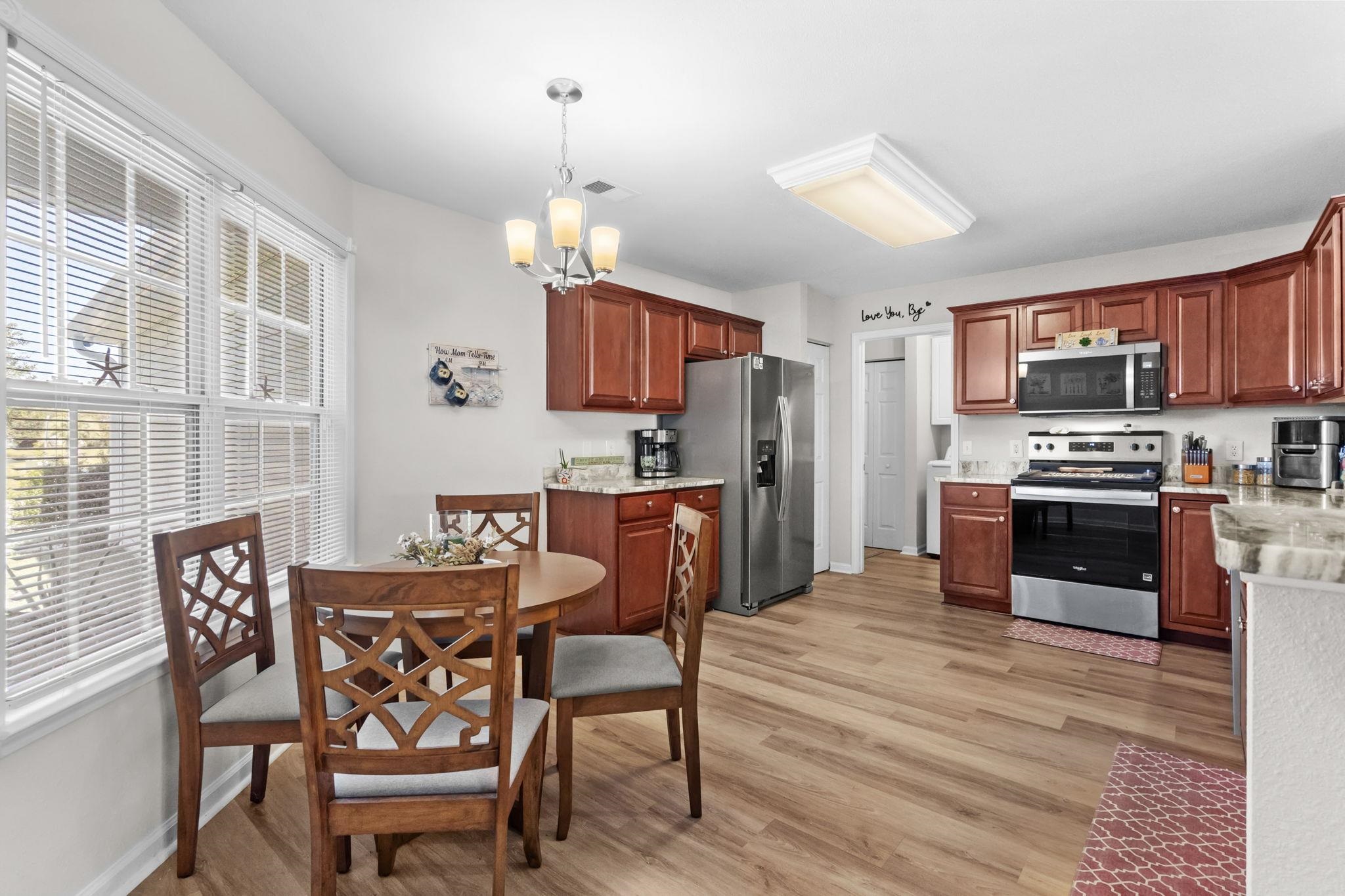 219 Blackpepper Loop Property Photo 10