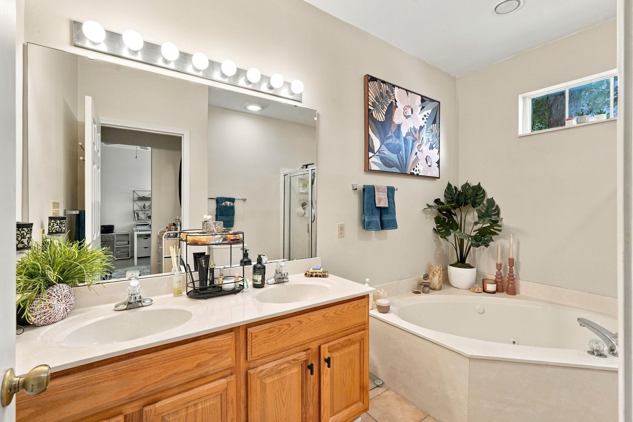 603 Pipers Ln. Property Photo 28