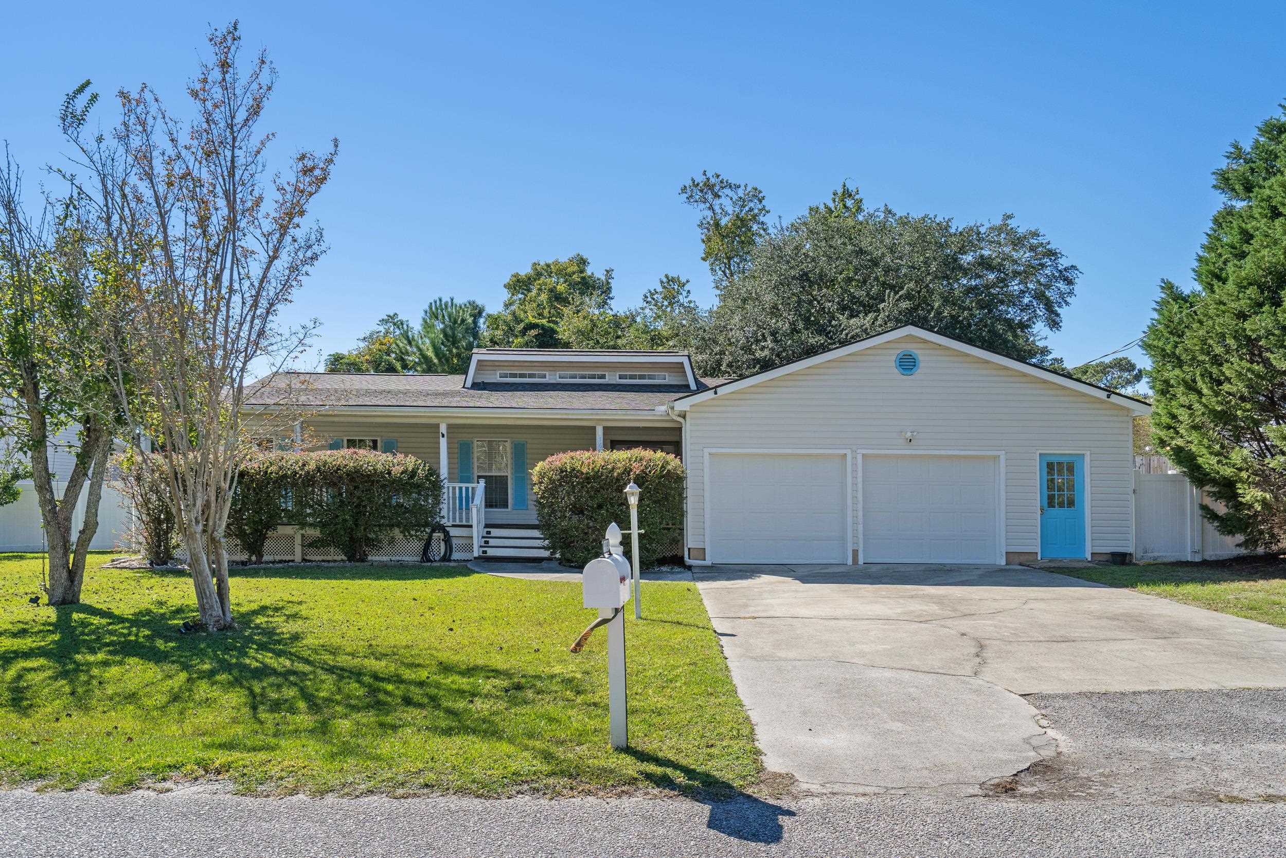 1609 27th Ave. N Property Photo 1