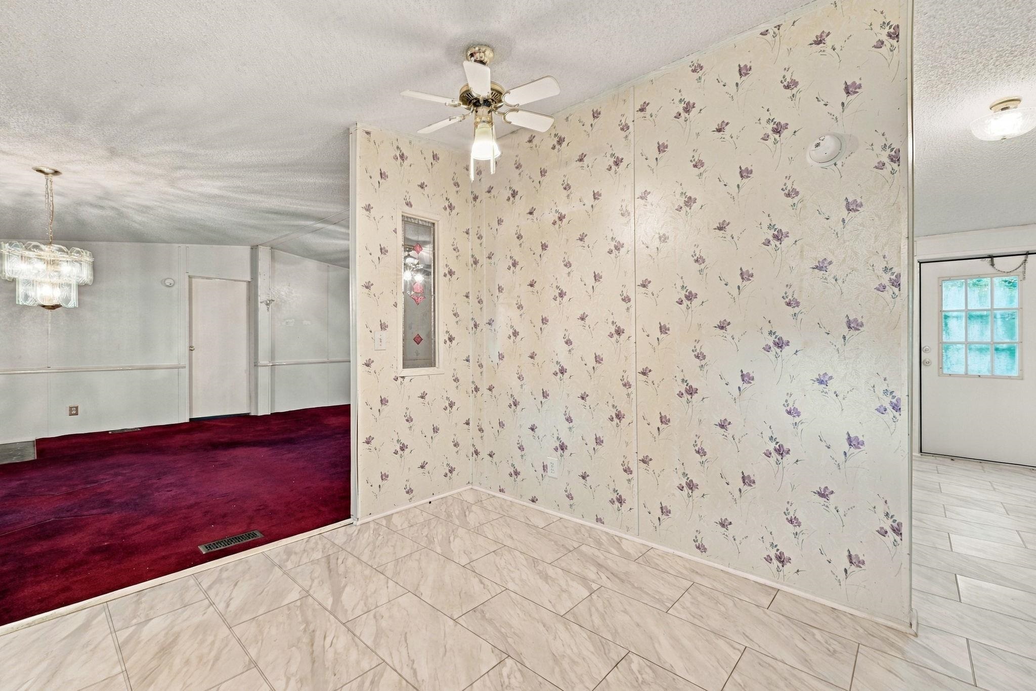 1029 Palm Dr. Property Photo 8