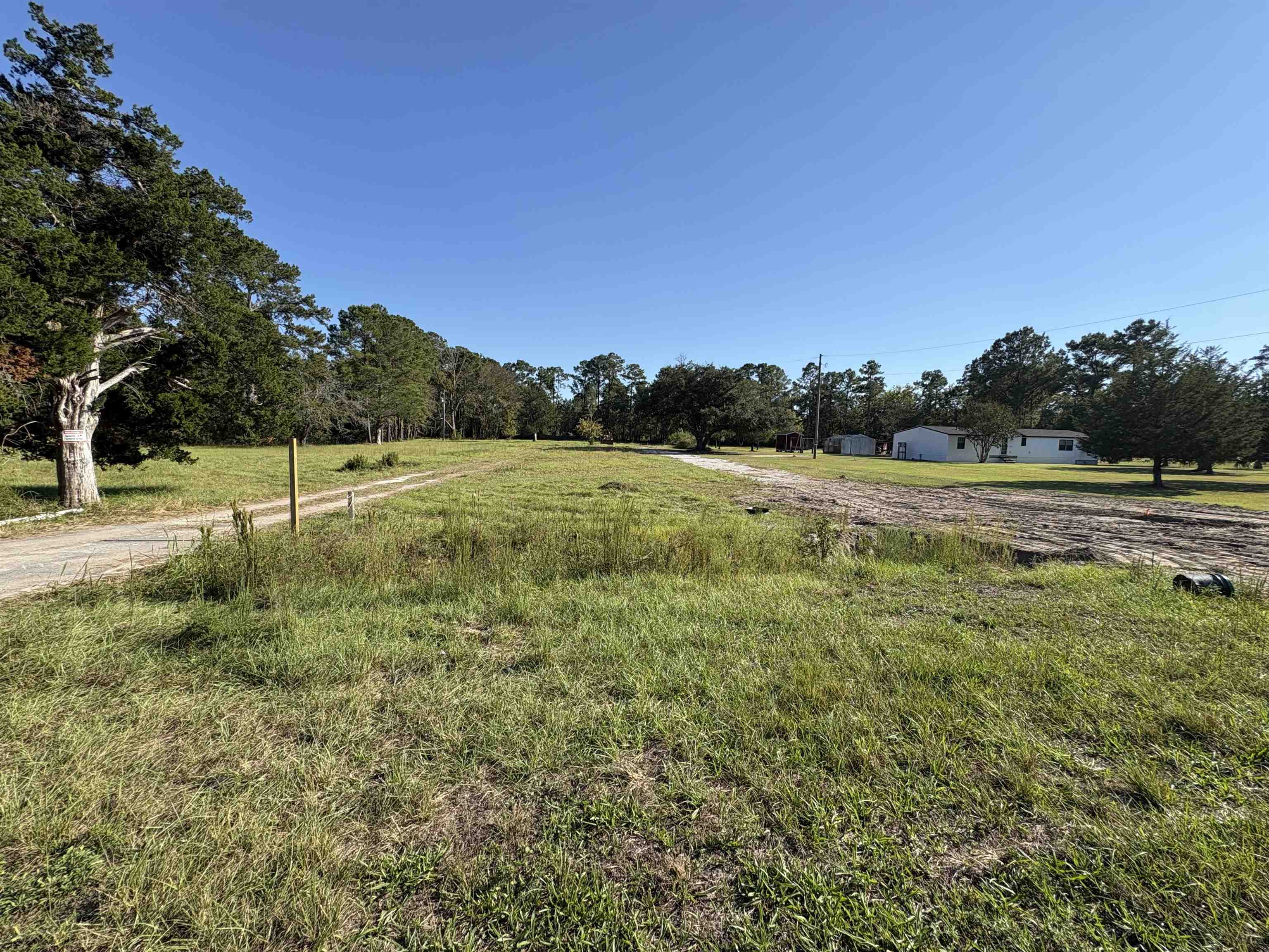 8224 S Highway 905 Property Photo 1
