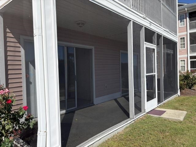 608 Waterway Village Ave. Property Photo 6
