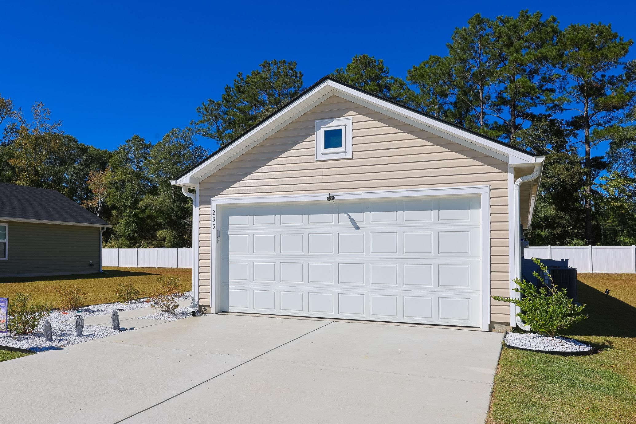235 Birchwood Dr. Property Photo 24