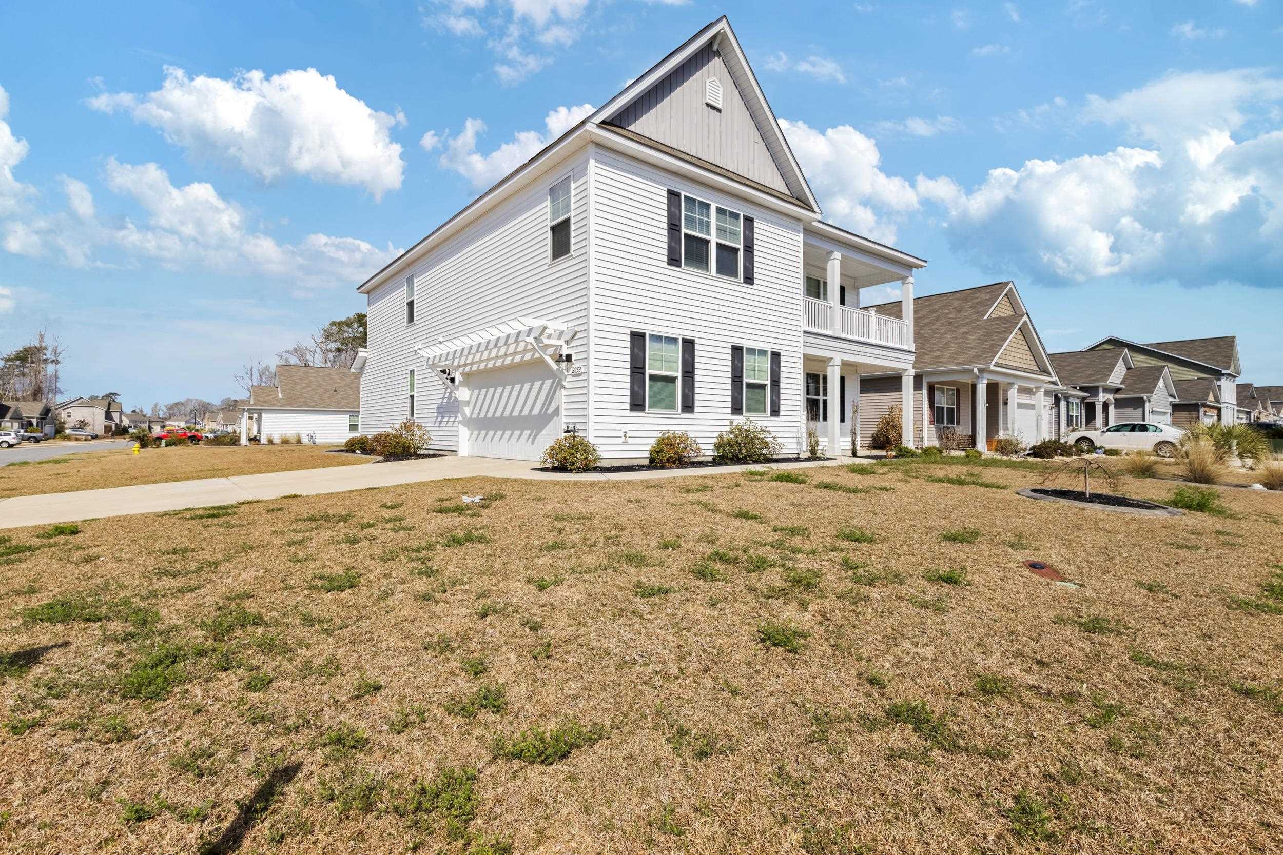 2053 Ainsley Dr. Property Photo 2