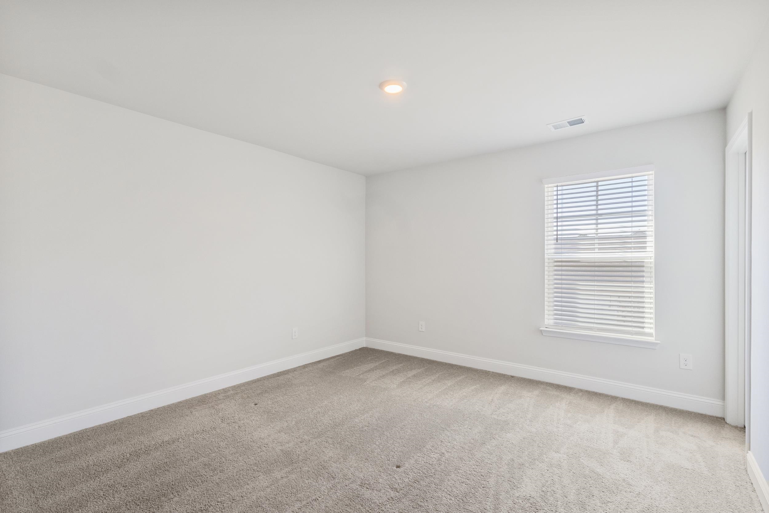 2053 Ainsley Dr. Property Photo 22