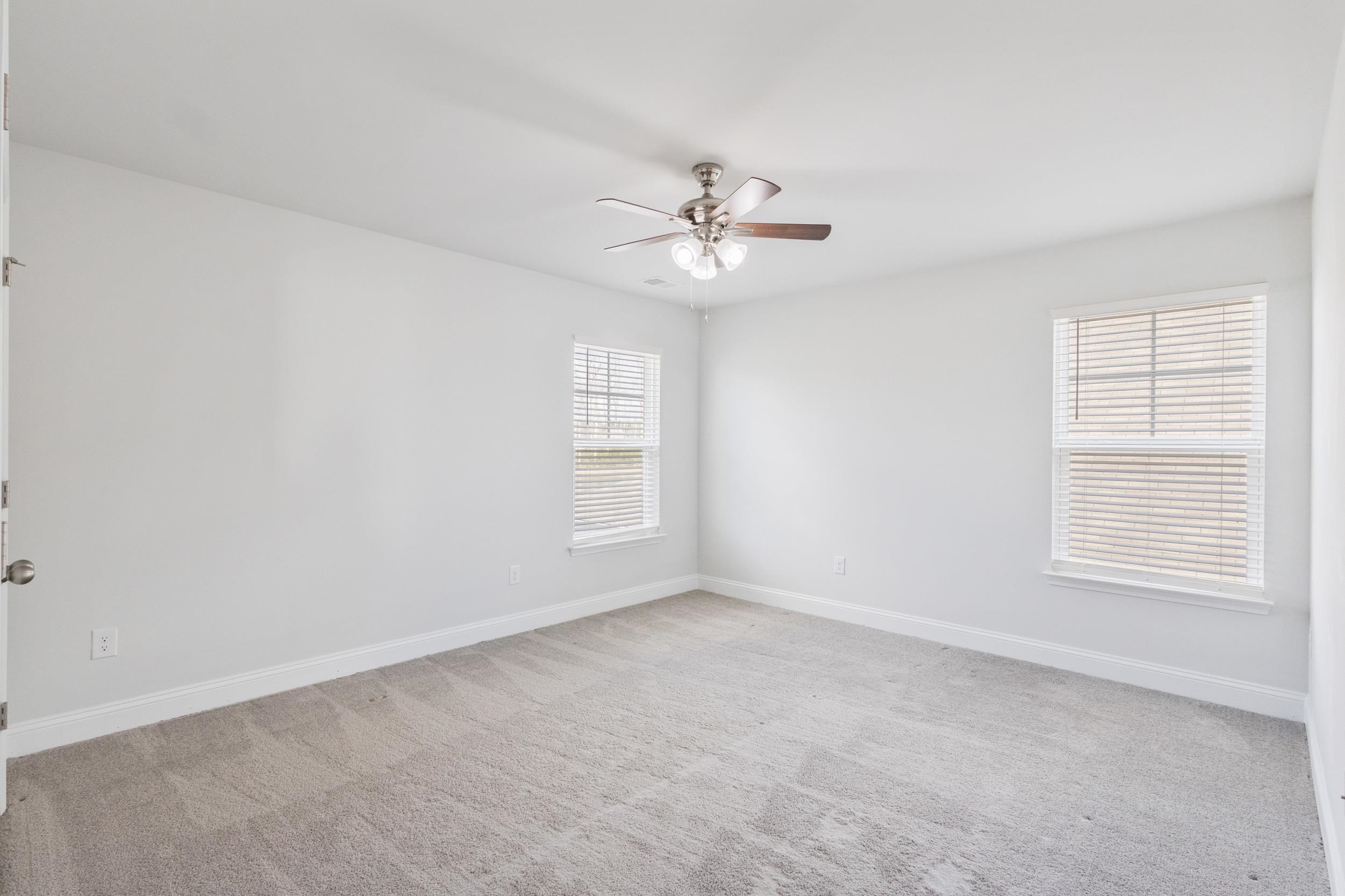 2053 Ainsley Dr. Property Photo 26