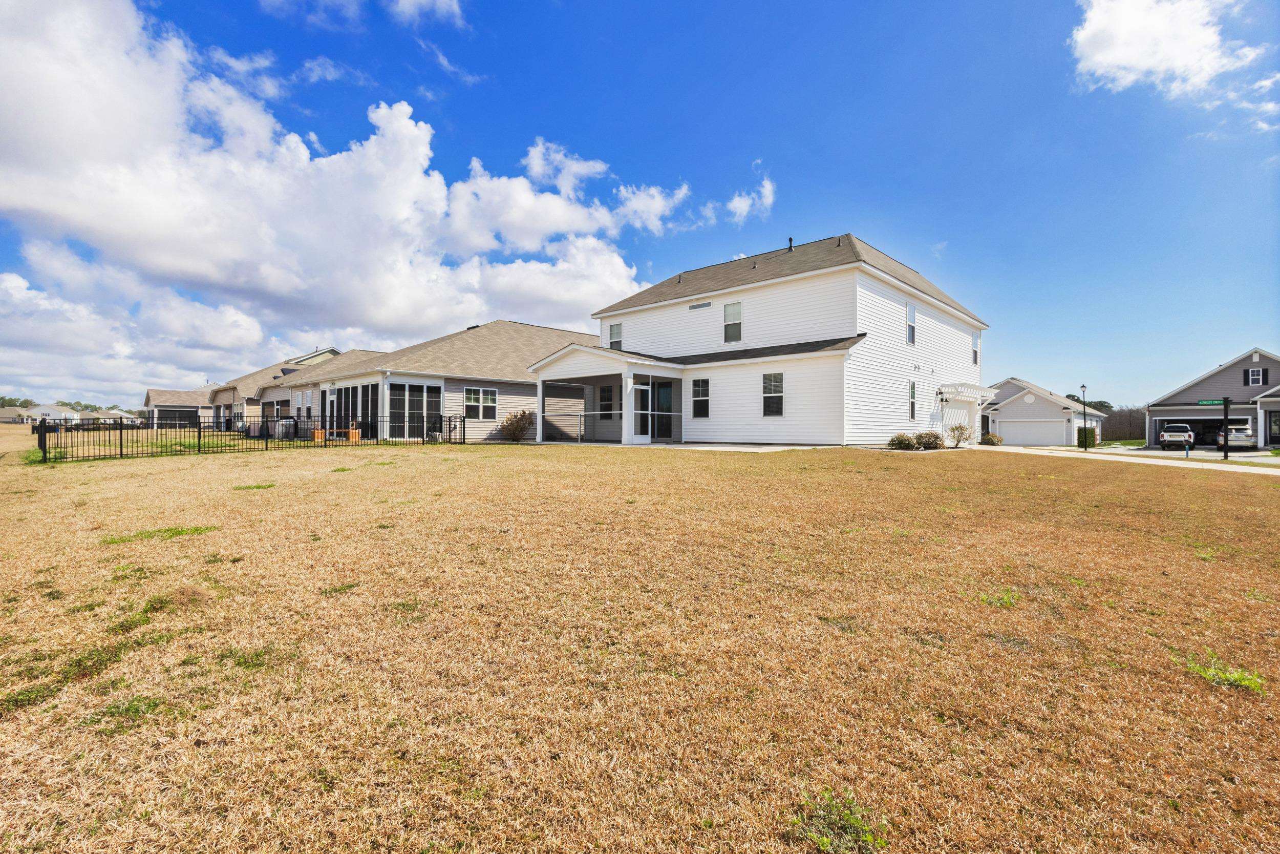 2053 Ainsley Dr. Property Photo 28
