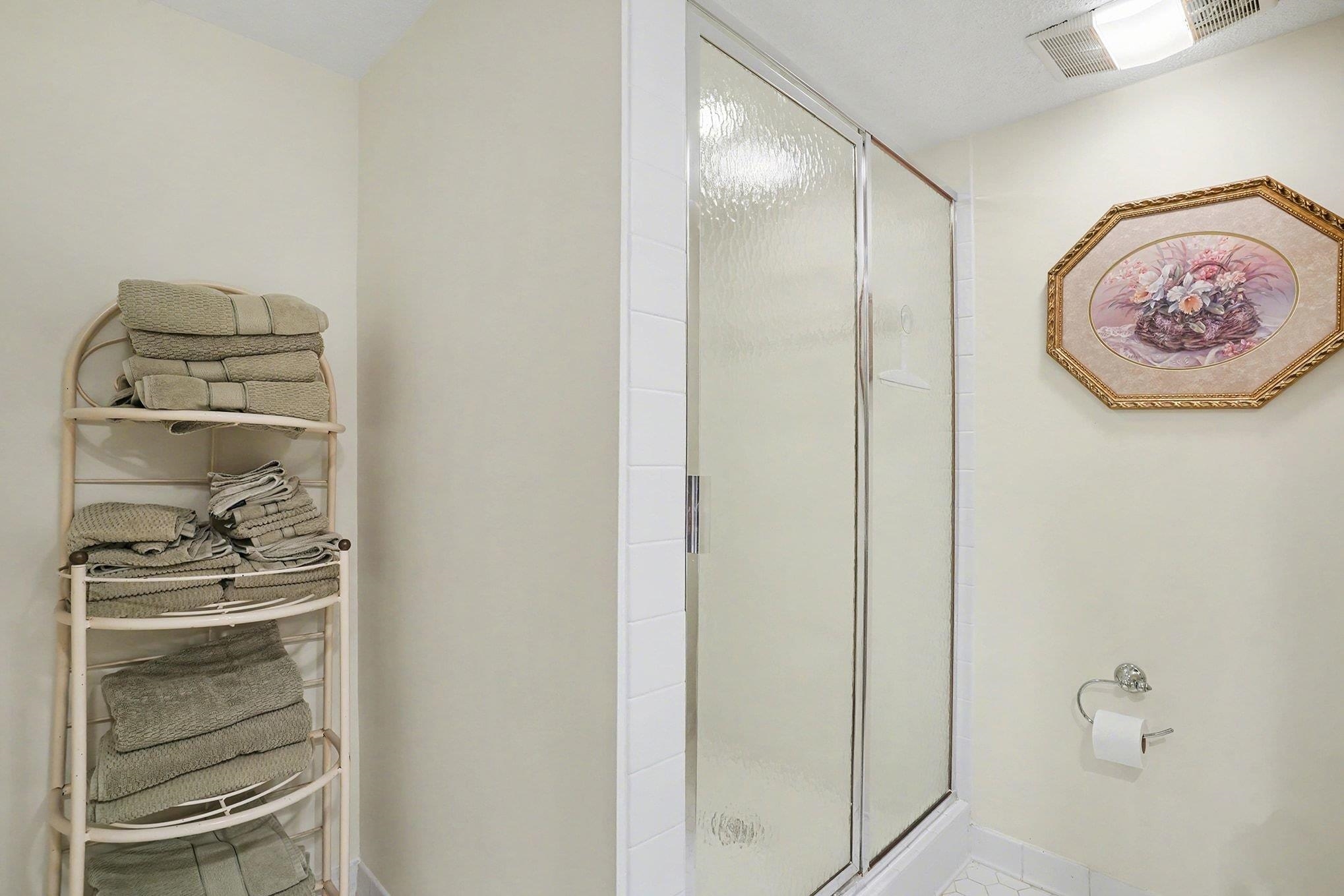 9650 Shore Dr. Property Photo 15