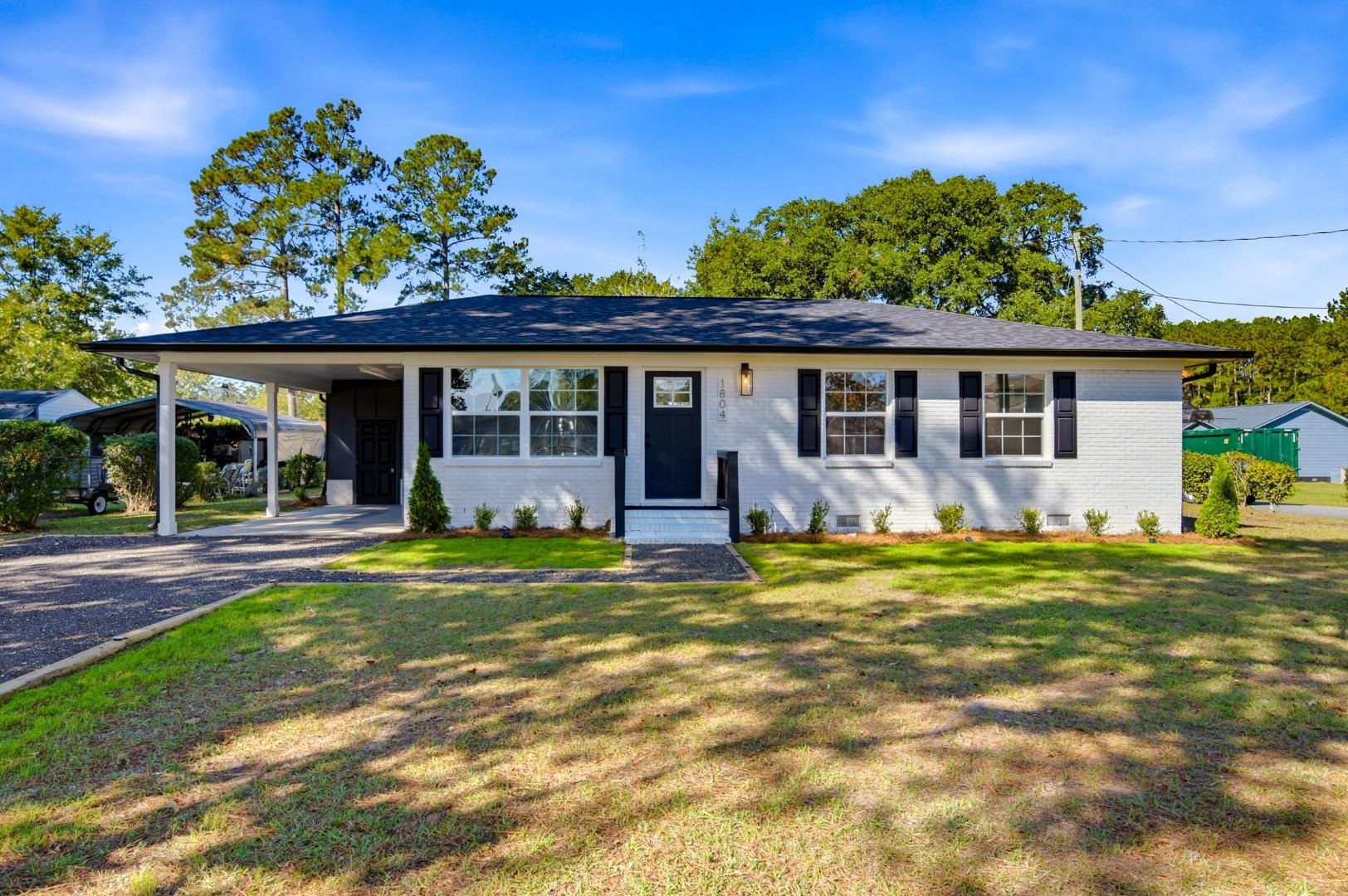 1804 Maple Ave. Property Photo 1