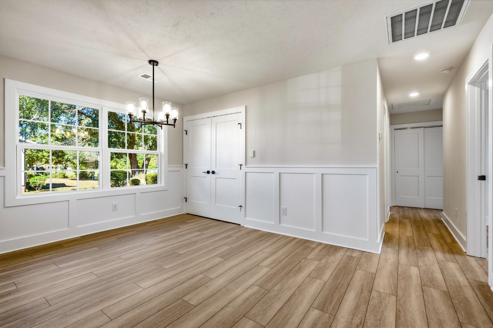 1804 Maple Ave. Property Photo 6