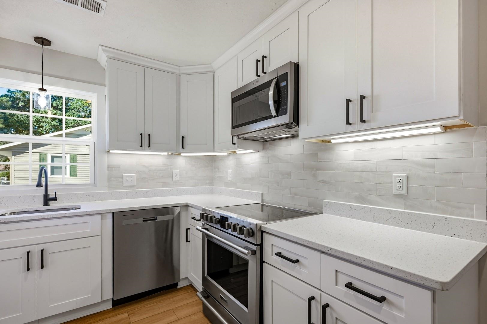 1804 Maple Ave. Property Photo 12