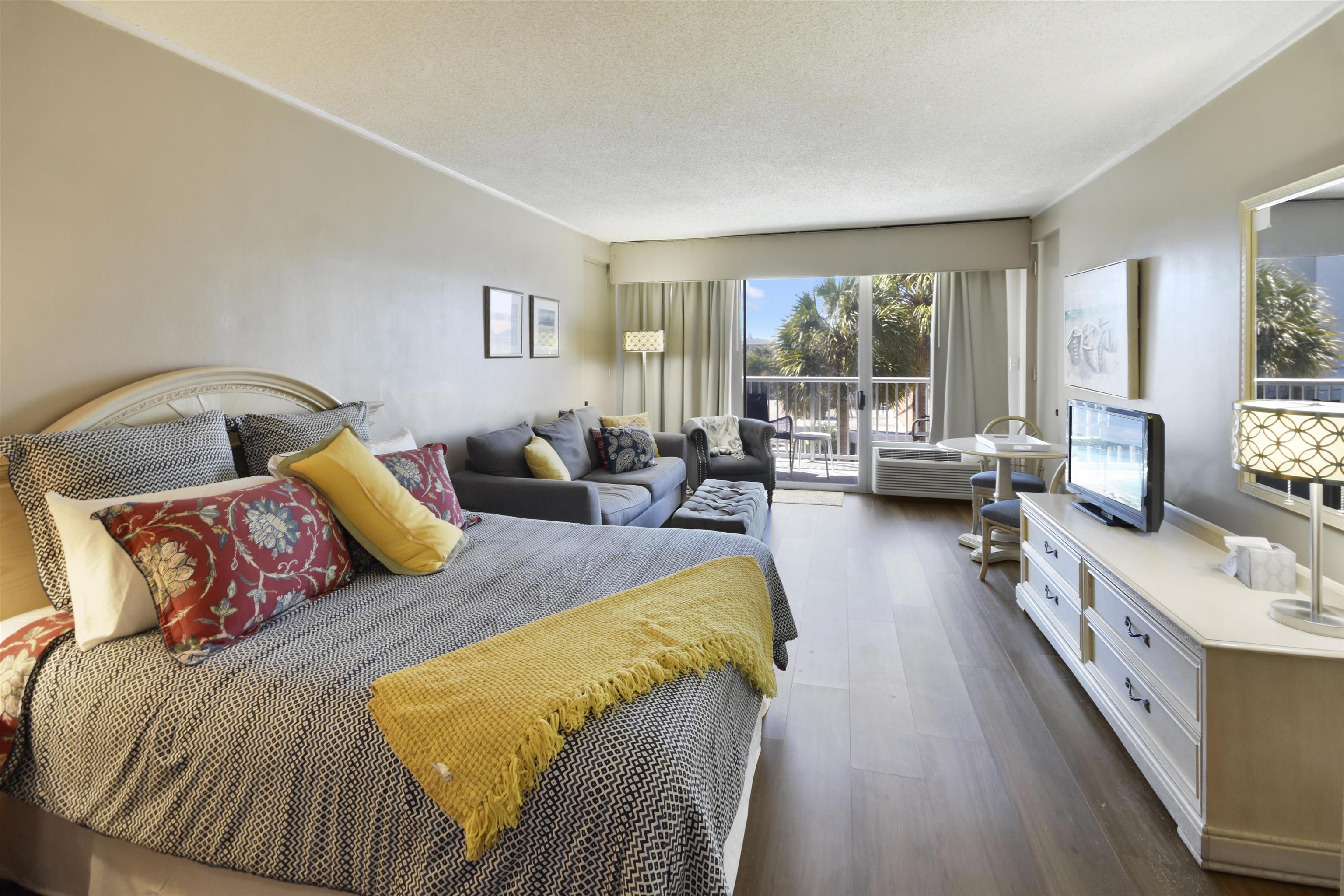 6803 N Ocean Blvd. Property Photo 2