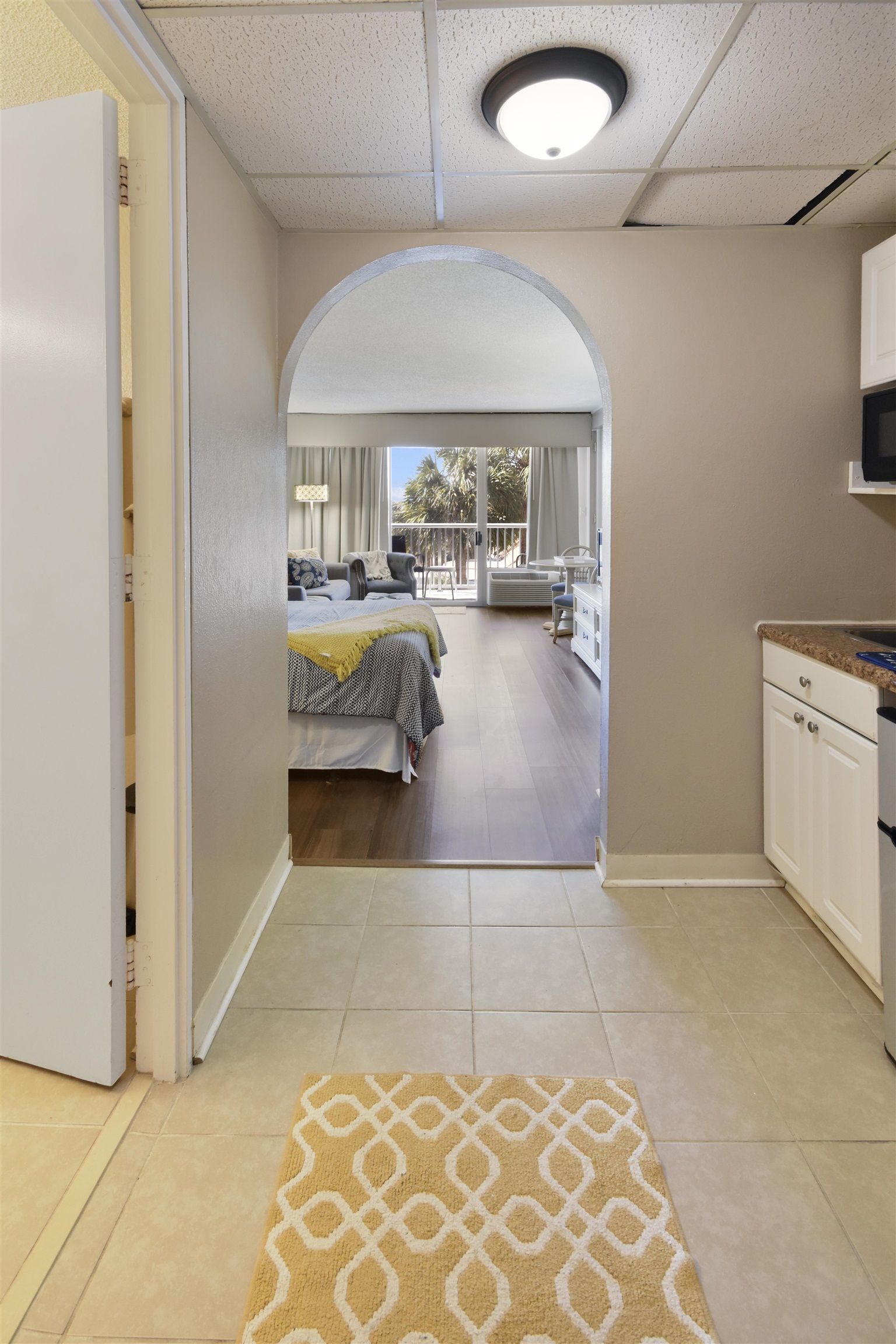 6803 N Ocean Blvd. Property Photo 13