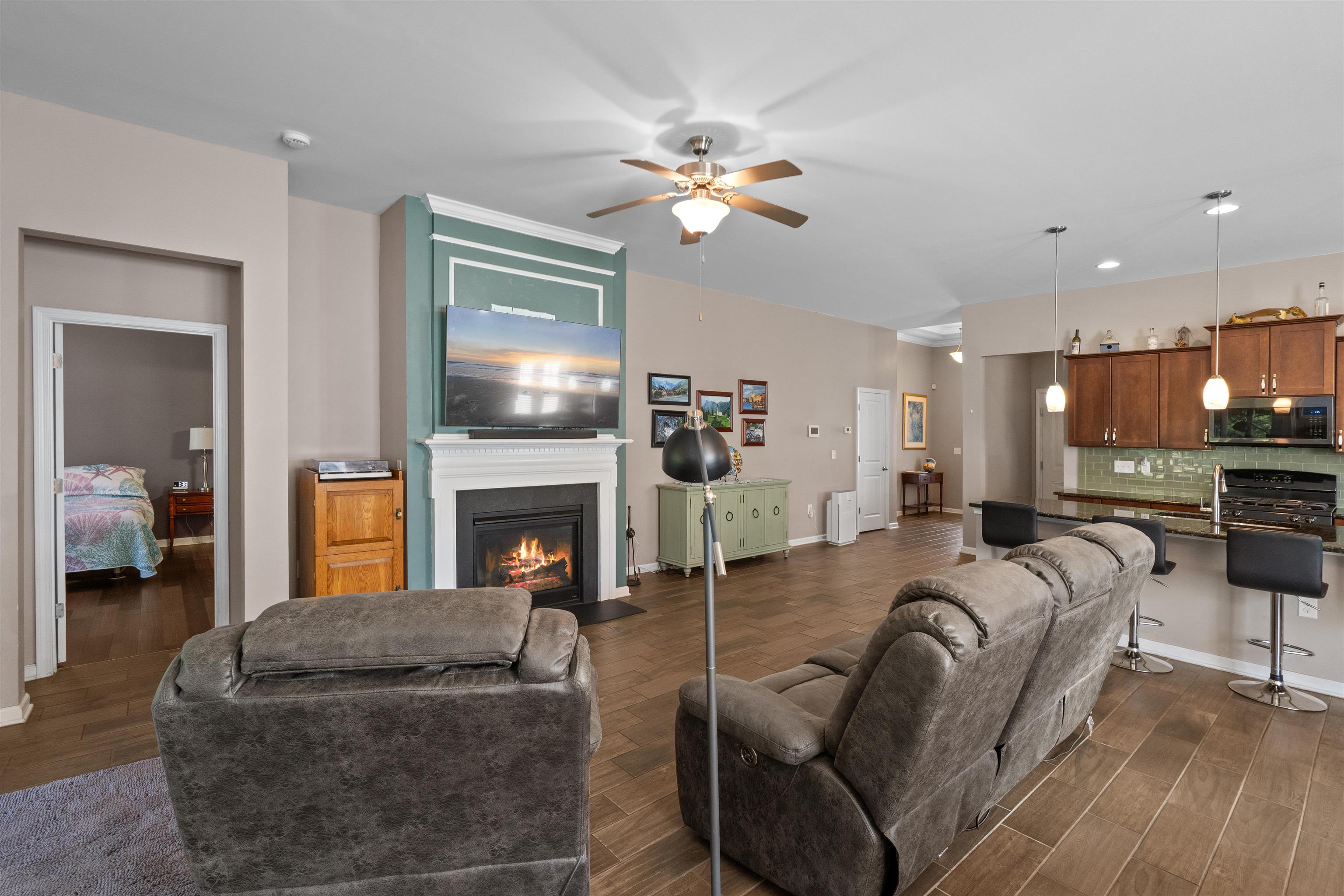 4300 Livorn Loop Property Photo 9