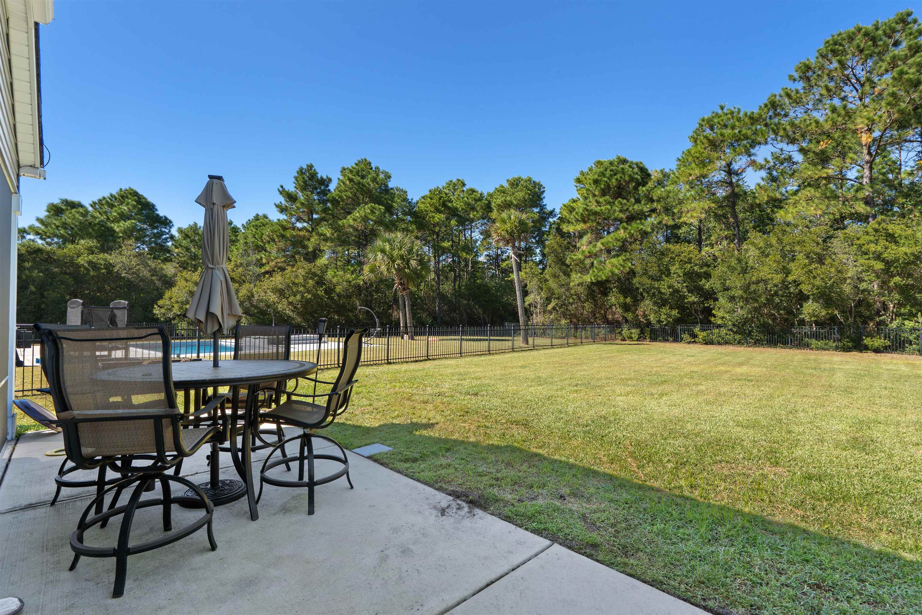 4300 Livorn Loop Property Photo 18