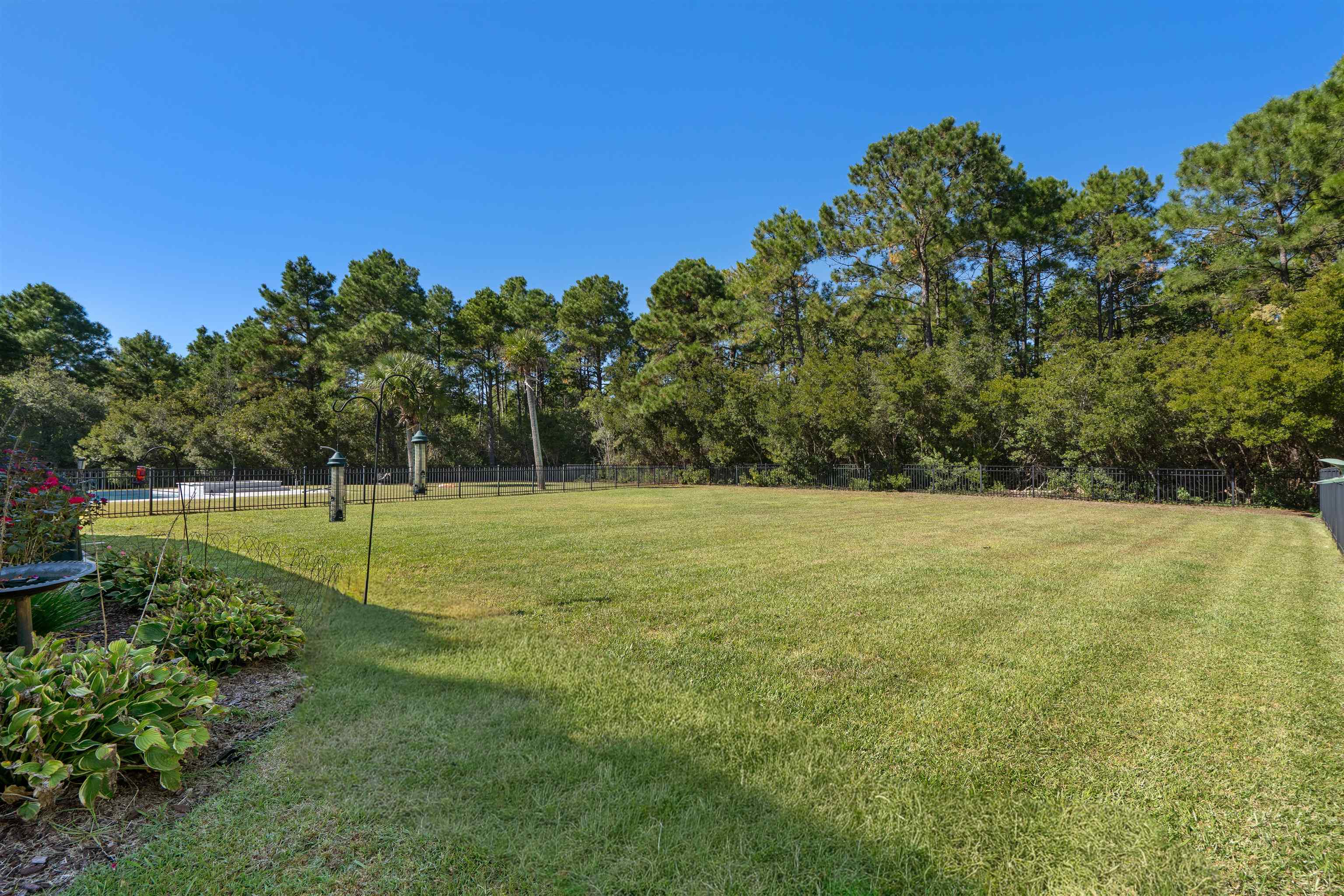 4300 Livorn Loop Property Photo 19