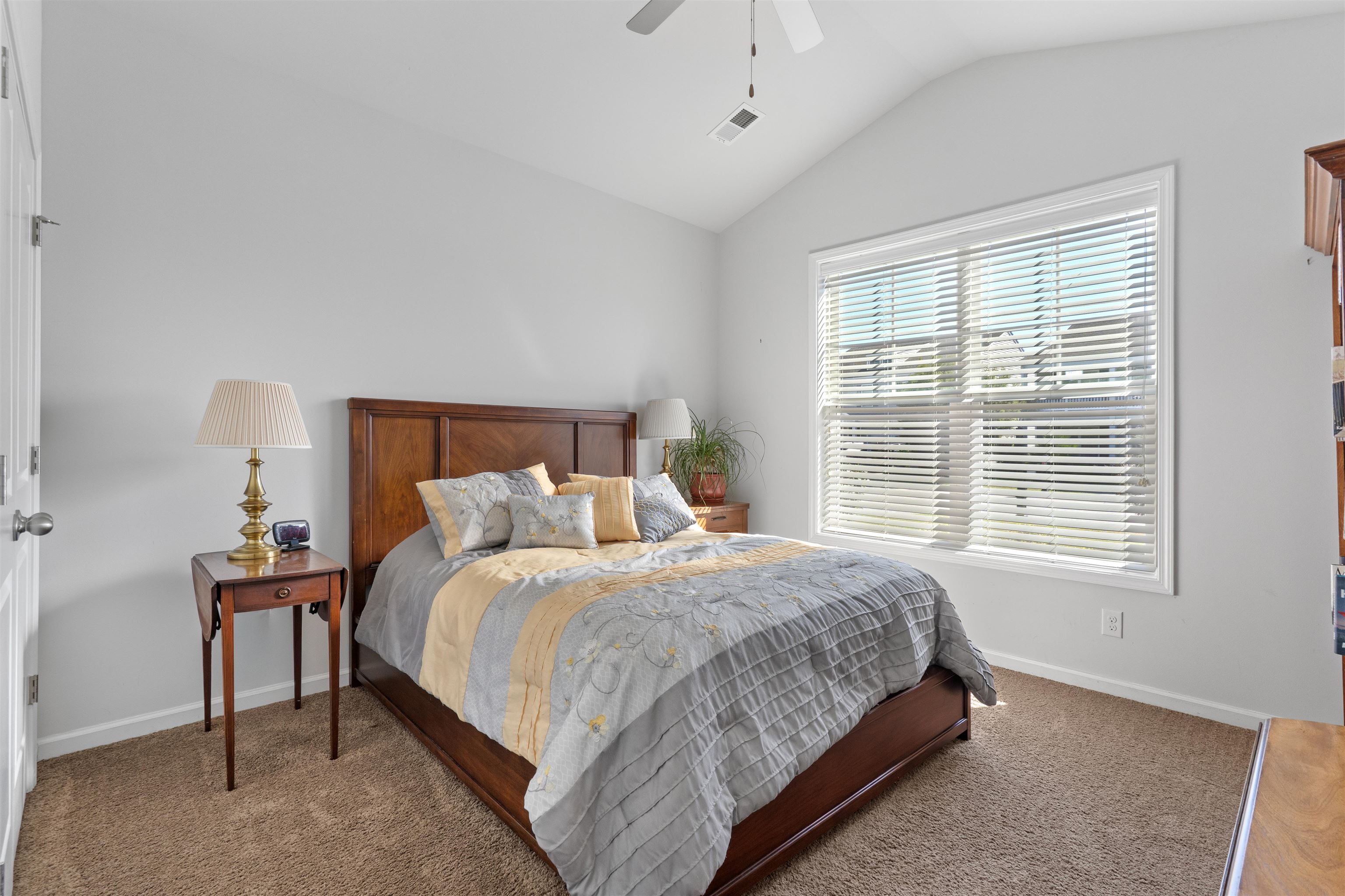 4300 Livorn Loop Property Photo 25