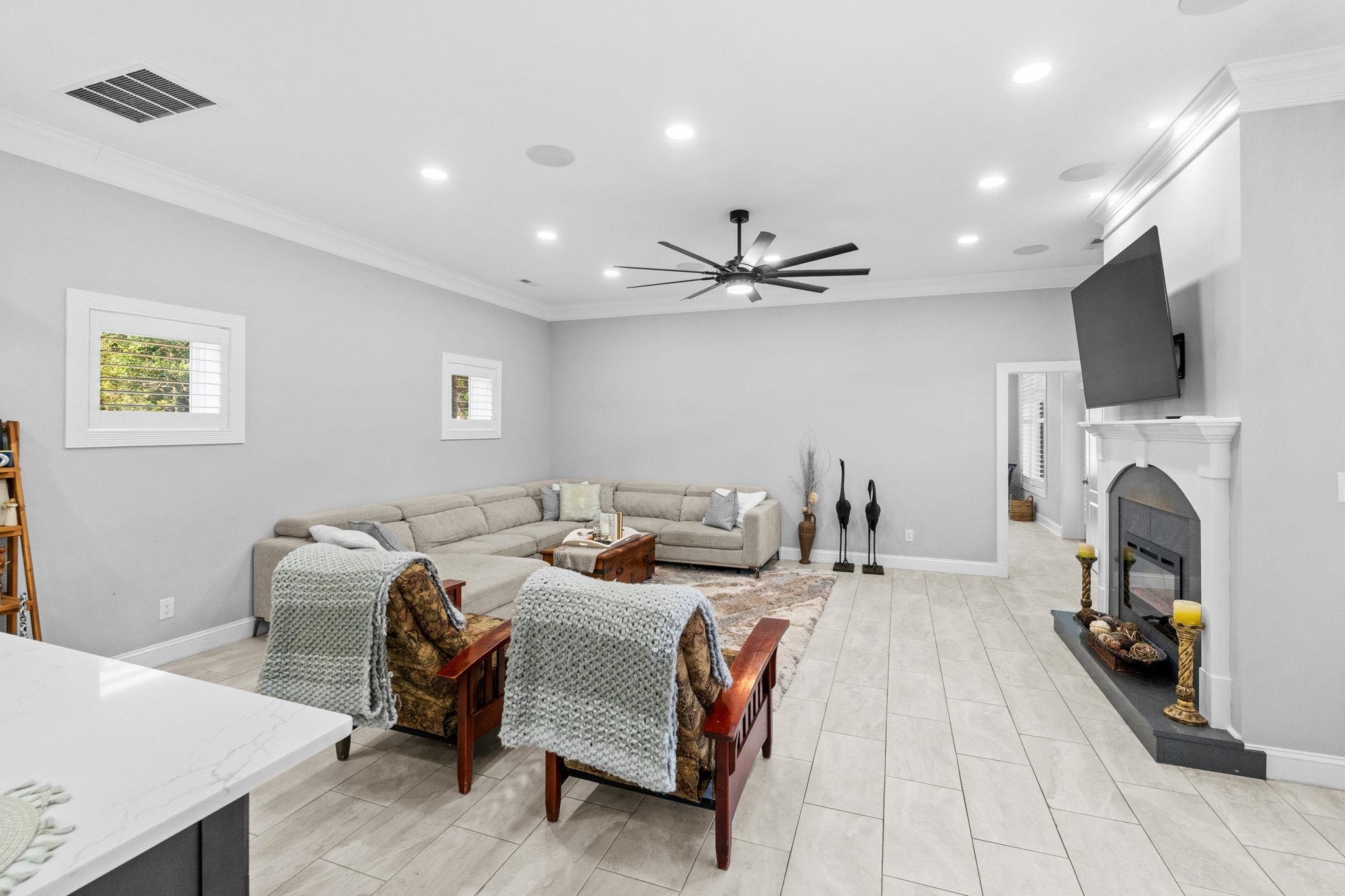 1554 Milano Ct. Property Photo 8