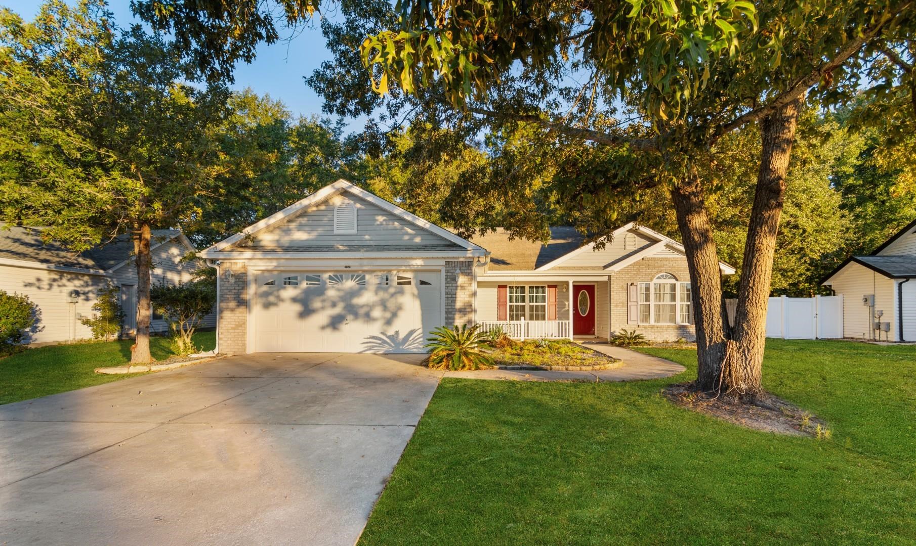2073 Hawksmoor Dr. Property Photo 1