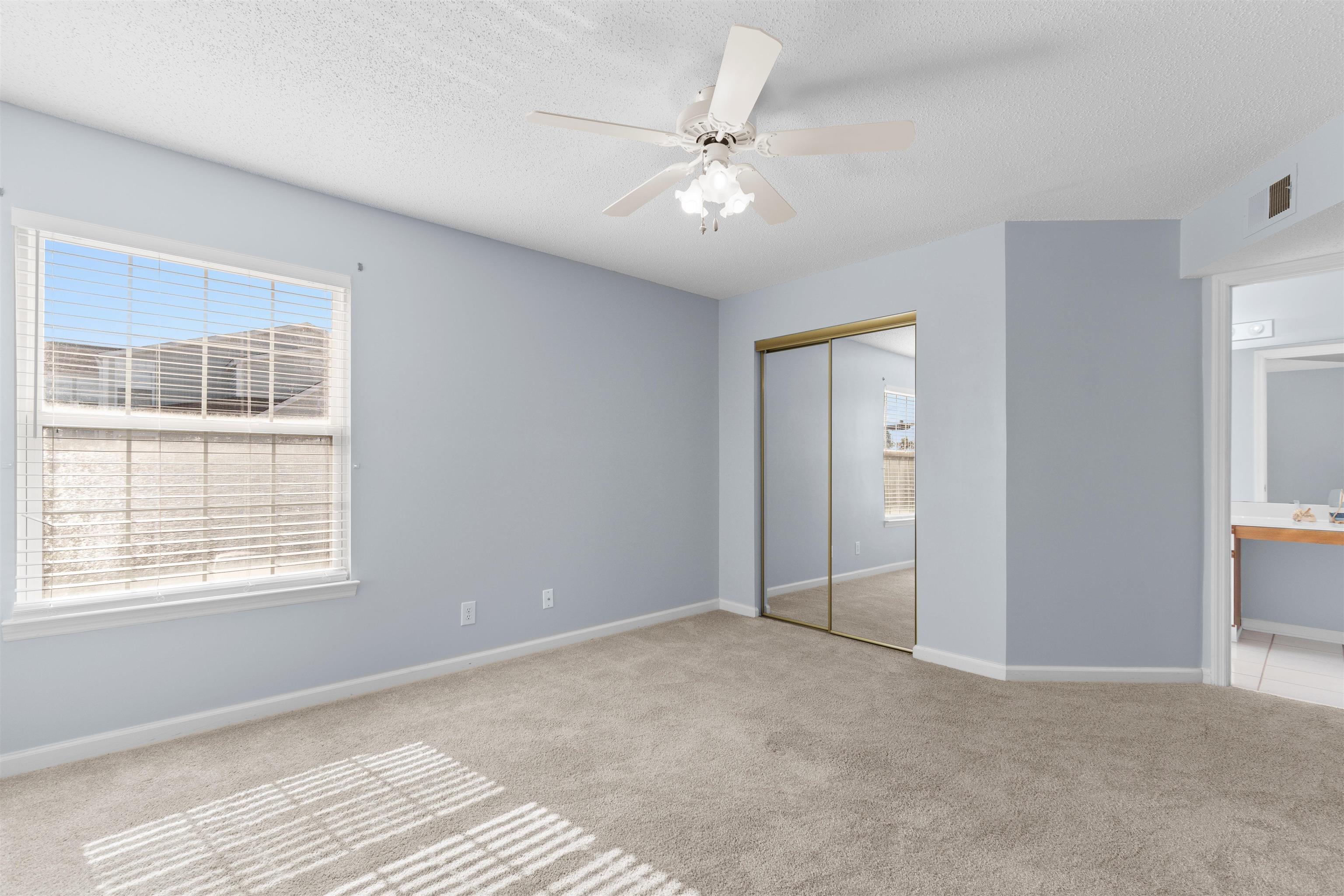 2268 Essex Dr. Property Photo 12