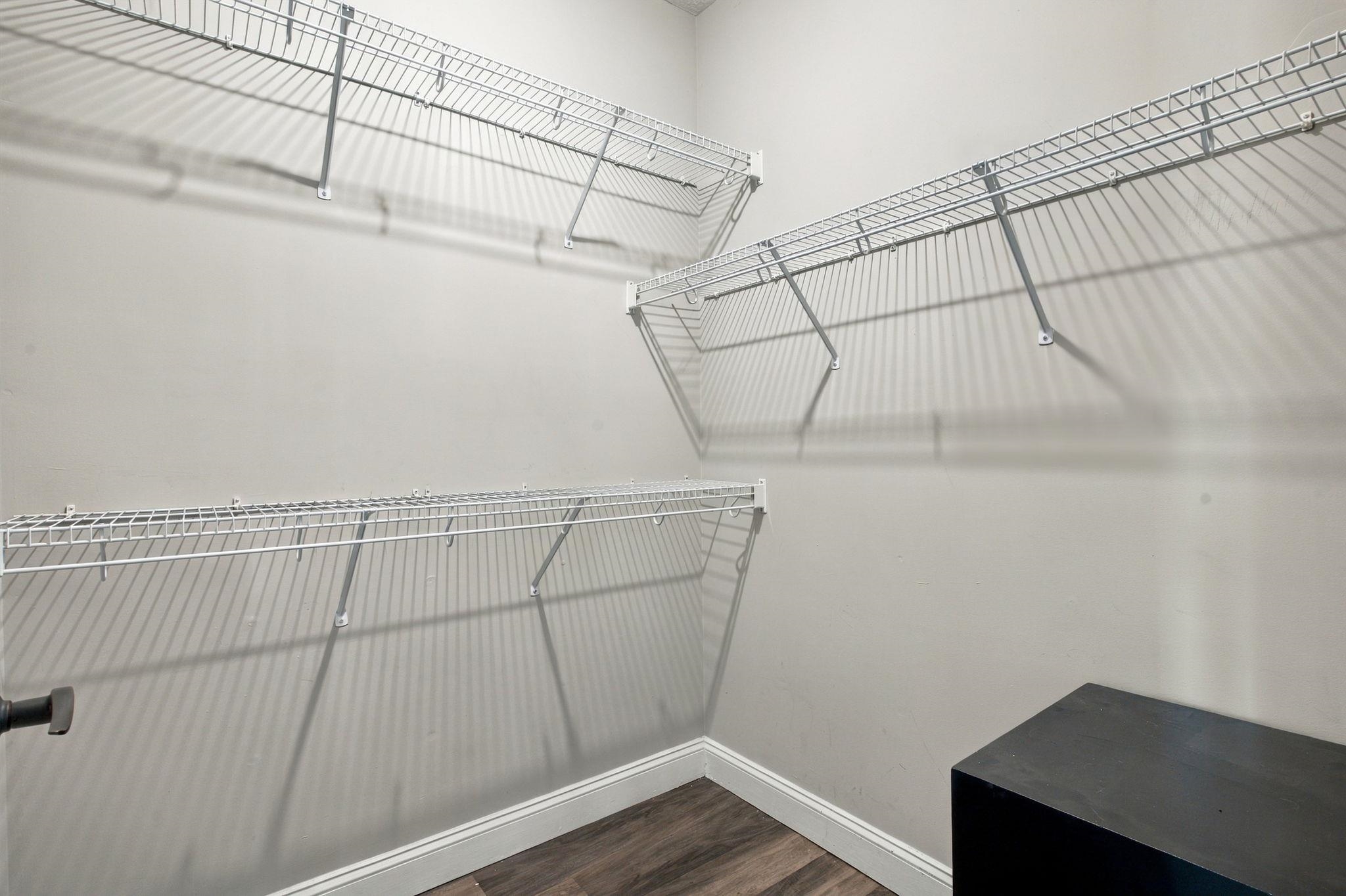 5090 Windsor Green Way Property Photo 22
