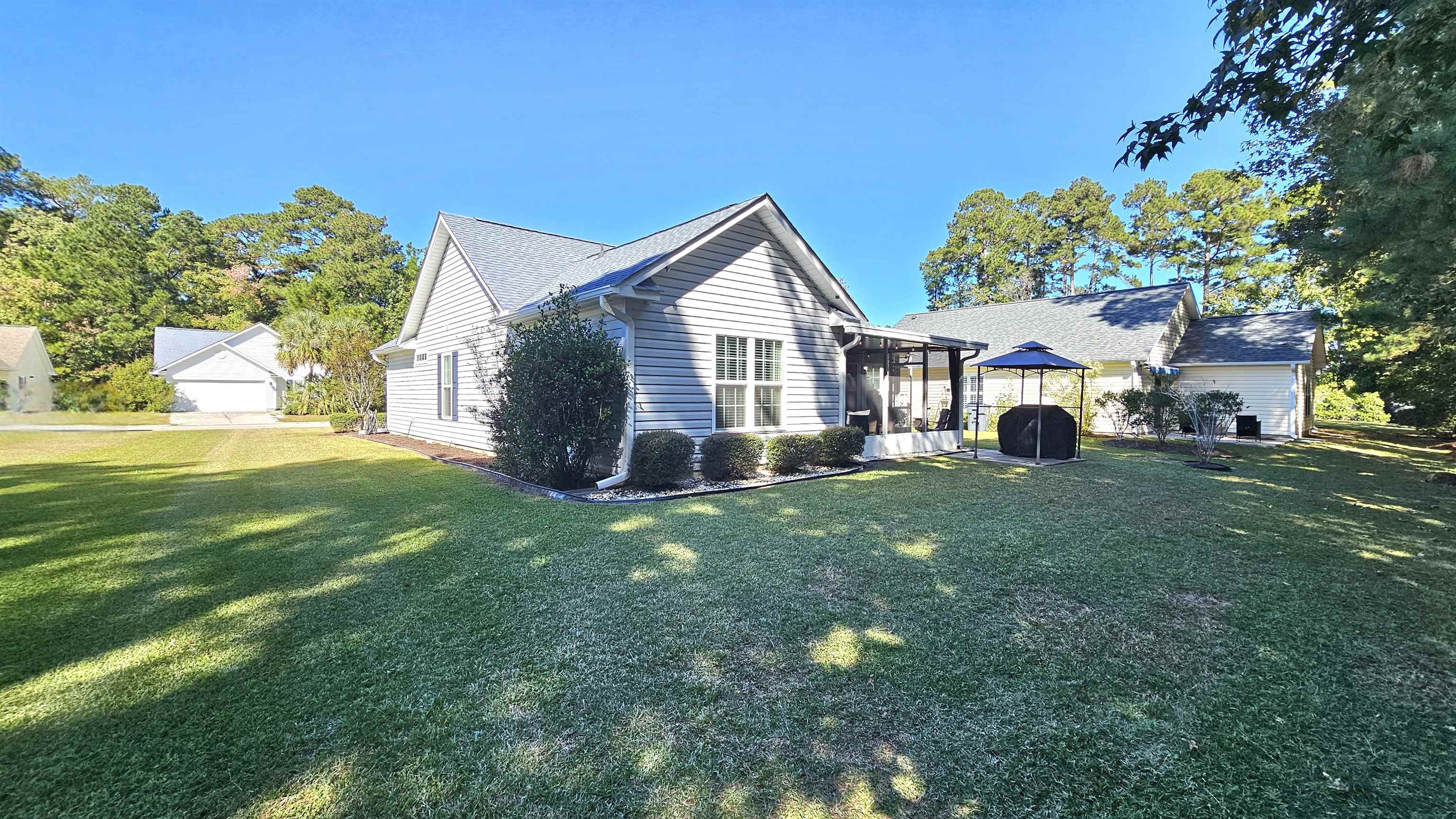 6471 Royal Pine Dr. Property Photo 6