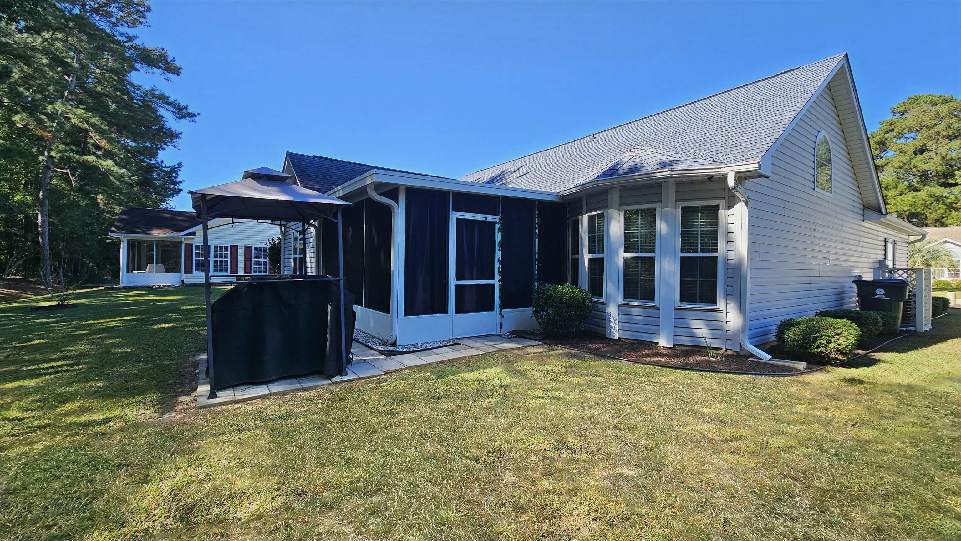 6471 Royal Pine Dr. Property Photo 9