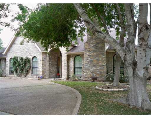 7609 Starnberg Lake Property Photo 1