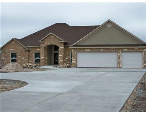 6226 Lago Vista Property Photo 1
