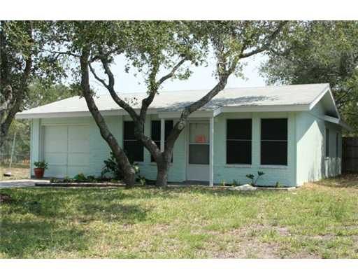 827 S 11th St Property Photo 1