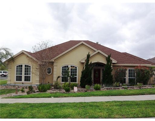 15301 Guadalupe River Dr Property Photo 1
