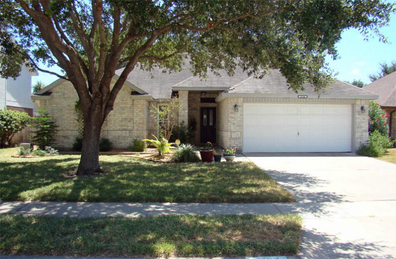 2134 Cotton Club Dr Property Photo 1