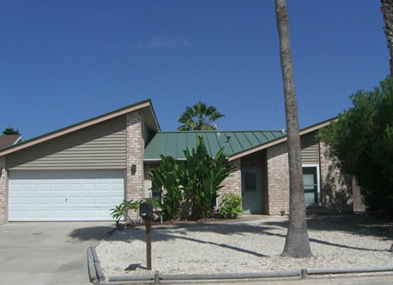 15230 Caravel Dr Property Photo 1