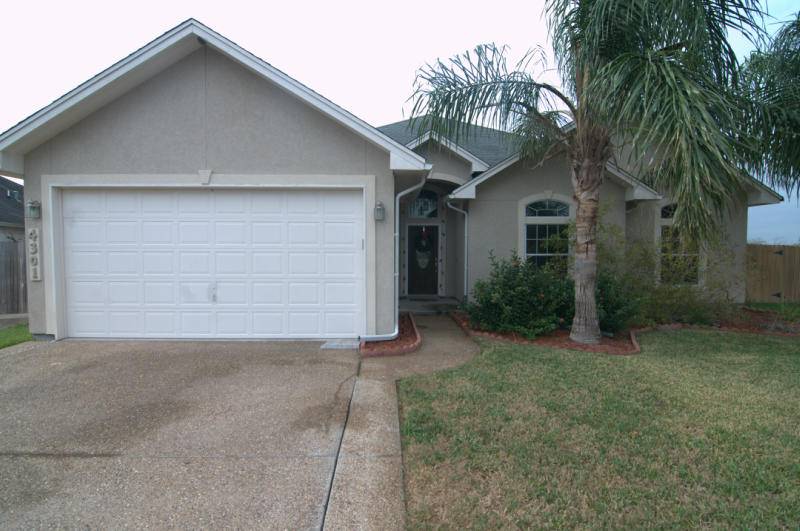 4301 Whitman Circ Property Photo 1