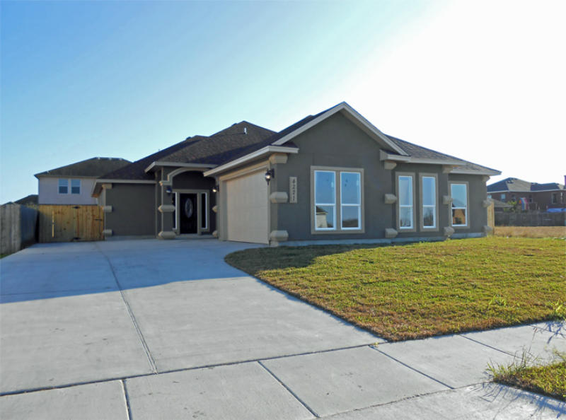 4221 Lake Superior Property Photo 1
