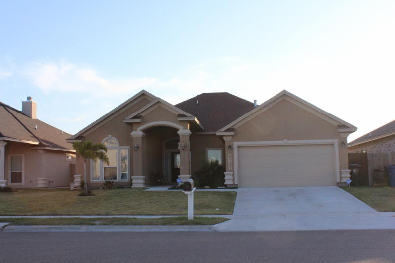 5721 Loire Blvd Property Photo 1