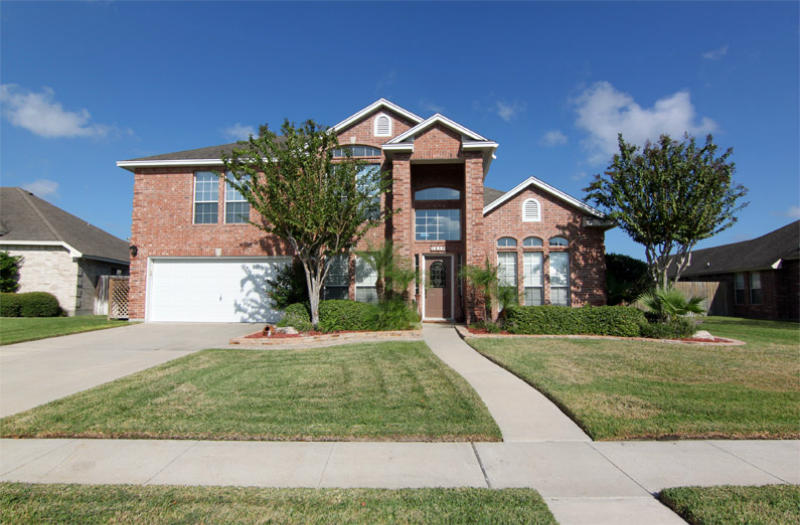 5634 Leicester Property Photo 1