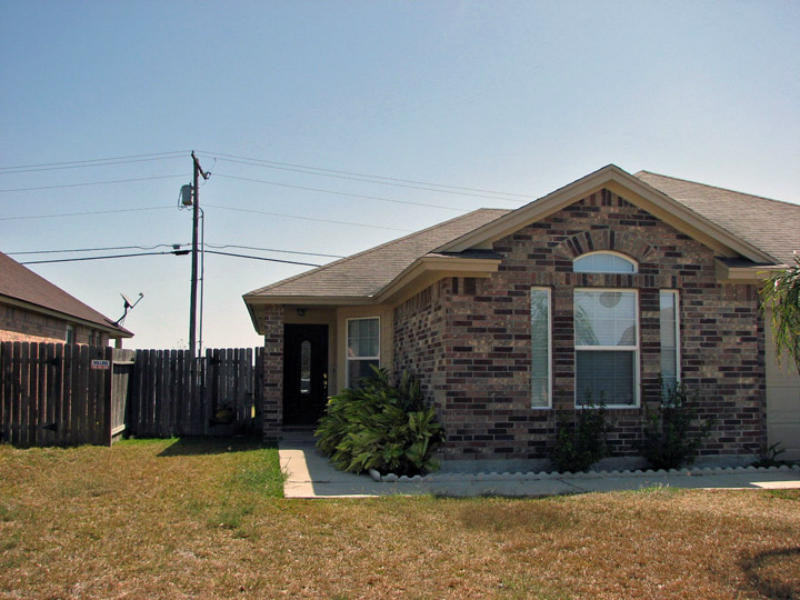 1826 Spanish Trail Dr Property Photo 1