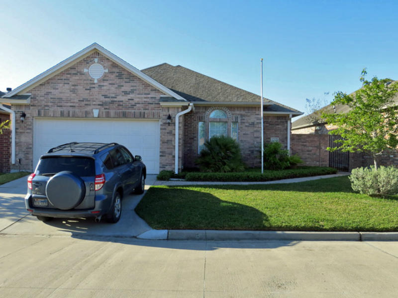 6222 Garden Court Property Photo 1