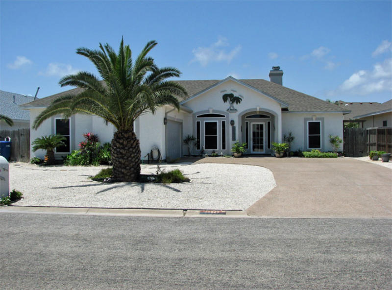 15829 Cuttysark St Property Photo 1