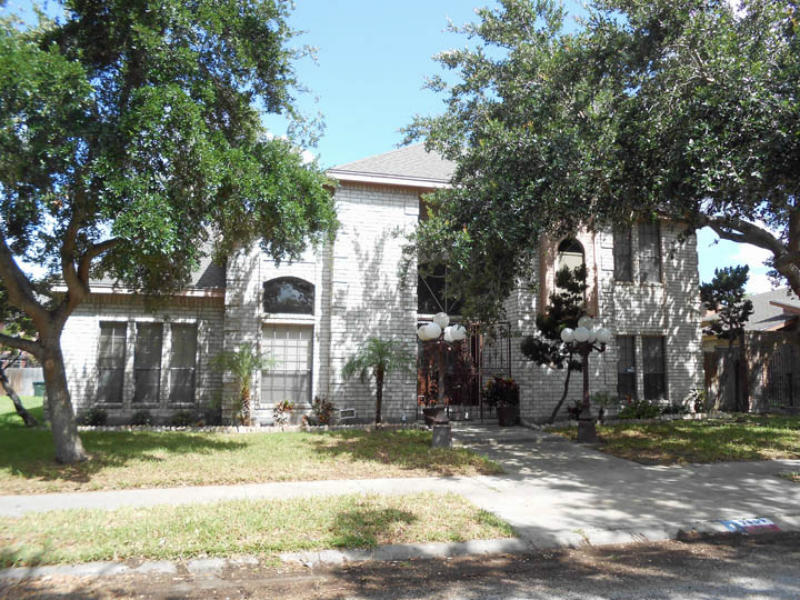 7409 Lugano Dr Property Photo 1