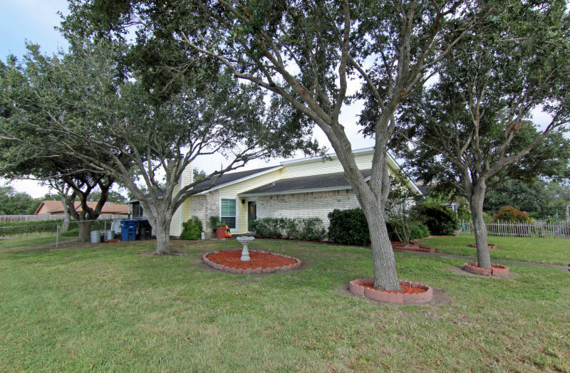 2701 Wind Rock Dr Property Photo 1