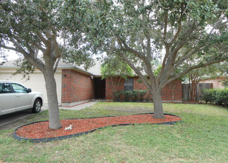 11834 Fontana Ave Property Photo 1