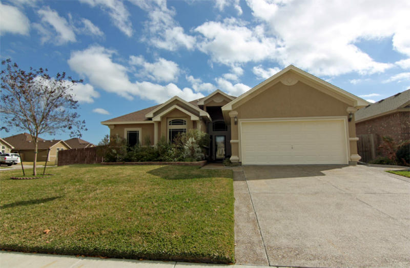 7302 Gingerberry Dr Property Photo 1