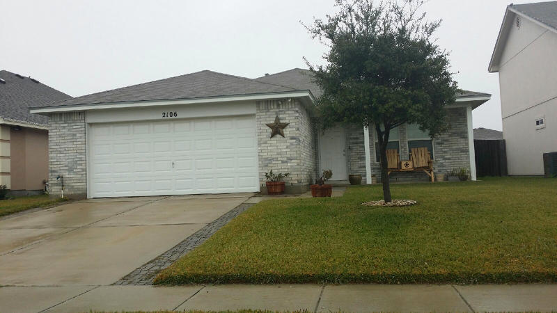 2106 Tallow Dr Property Photo 1