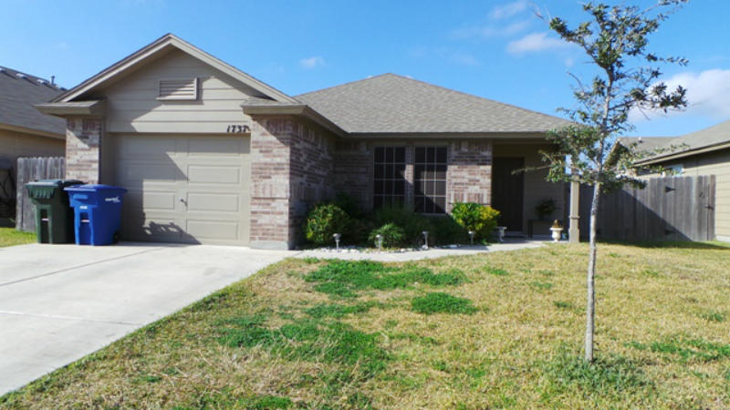1737 Barlow Property Photo 1