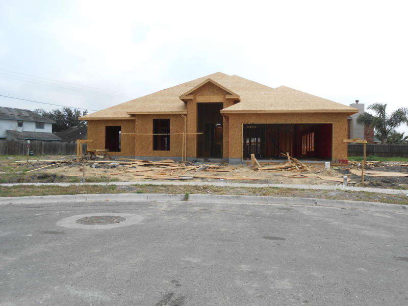 7402 Lake Geneva Dr Property Photo 1